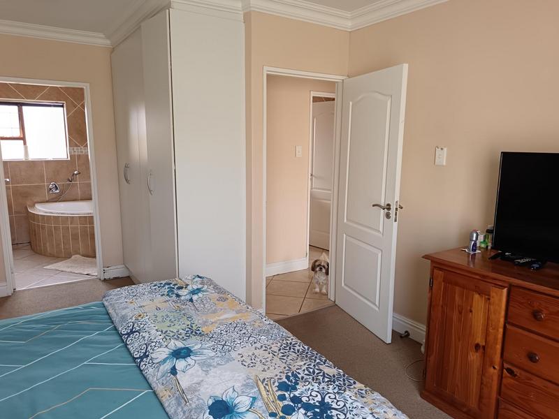 3 Bedroom Property for Sale in Morningside Eastern Cape
